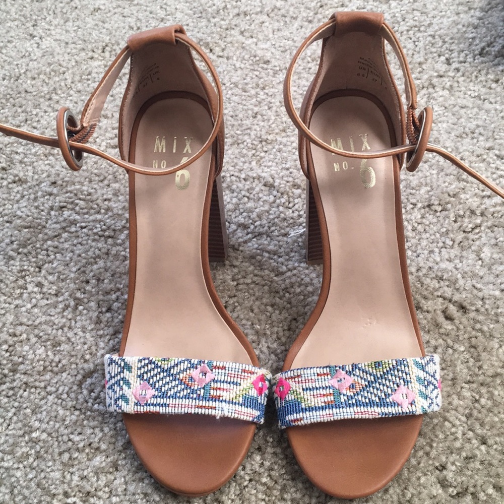 Nude sandals